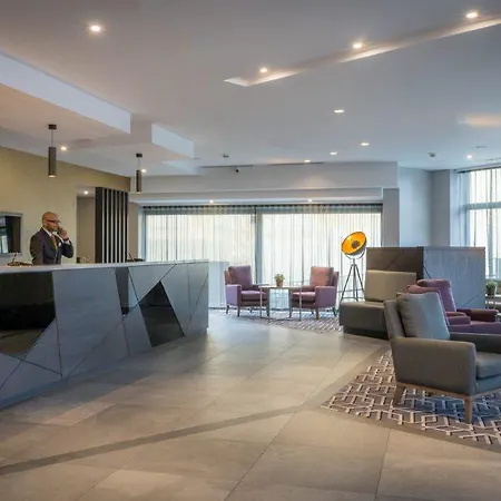 호텔 Maldron Kevin Street, 4*