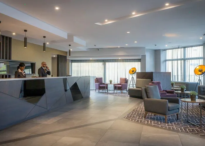 Отель Maldron Kevin Street, 4*