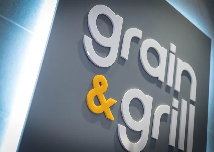 Отель Maldron Kevin Street,